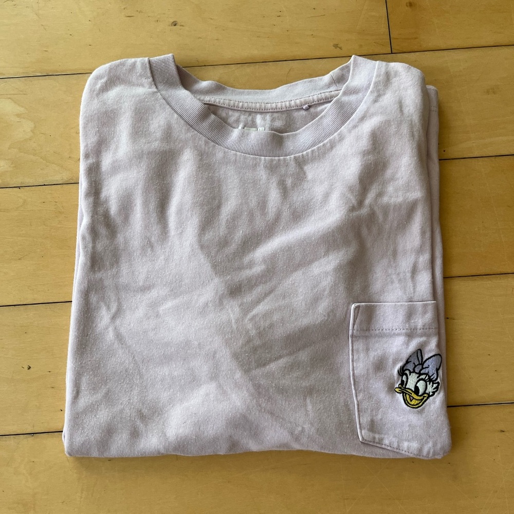 Lavender pocket T-Shirt with Daisy Duck Embroidery